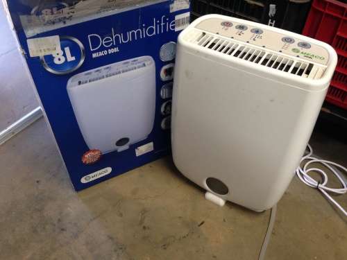 SPECIAL - Dehumidifier 8L